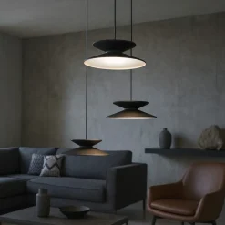 Lampadari Moderni-Selezionato da Mazzolaluce Lampadario led 15w 3000k nero oro moderna