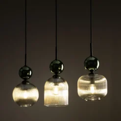 Lampadari Moderni-Selezionato da Mazzolaluce lampadario 3 luci vetri ambra verde per sala da pranzo
