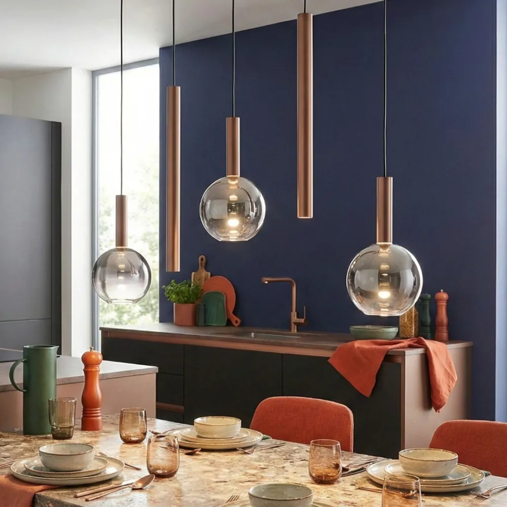 Lampadari Cucina-Selezionato da Mazzolaluce Lampadario marrone sfere a sospensione per cucina moderna