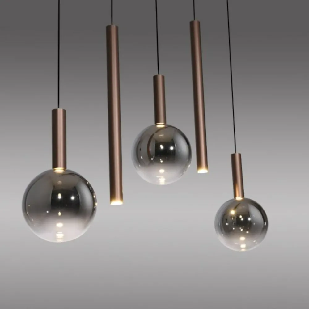 Lampadari Cucina-Selezionato da Mazzolaluce Lampadario marrone sfere a sospensione per cucina moderna