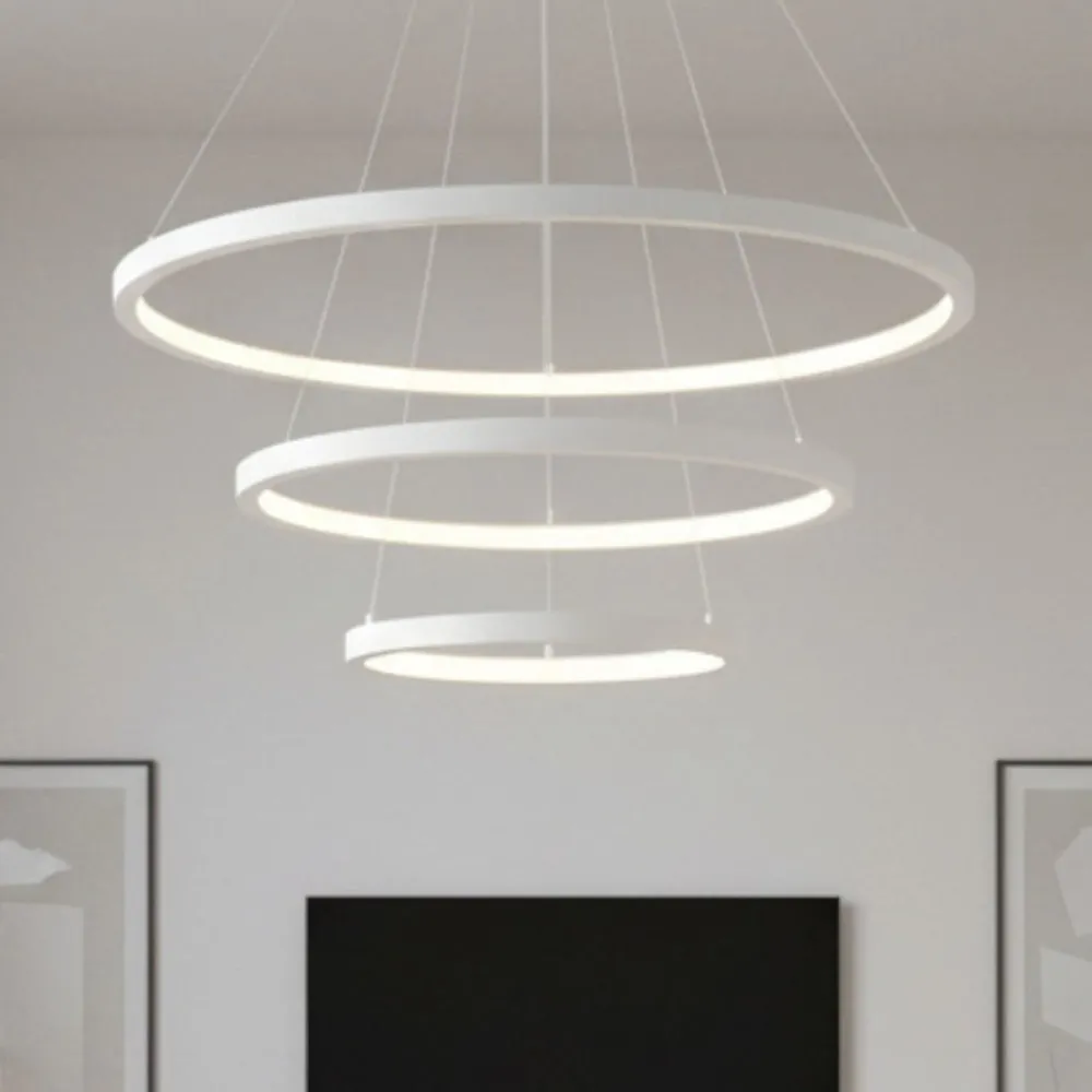 Lampadari Moderni-Selezionato da Mazzolaluce Lampadario moderno 3 anelli bianchi led 108w 3000k dimmerabile
