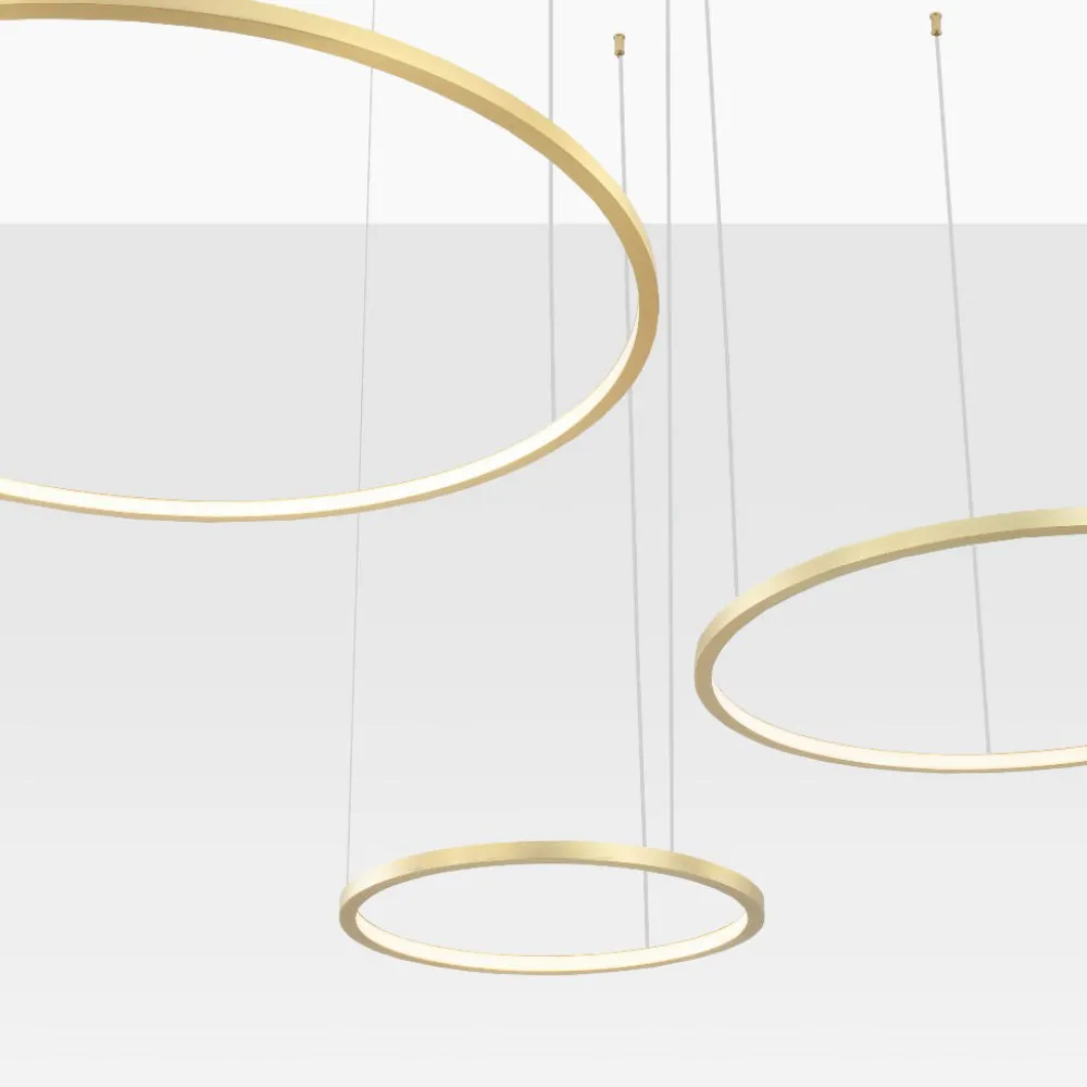 Lampadari Moderni-Selezionato da Mazzolaluce Lampadario moderno 3 anelli oro led 3000k dimmerabile per salone