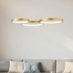 Lampadari Moderni-Selezionato da Mazzolaluce Lampadario moderno anelli oro led 3000k dimmerabile
