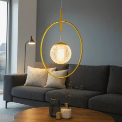 Lampadari Moderni-Selezionato da Mazzolaluce Lampadario moderno anello oro sfera vetro decorato led 3000k