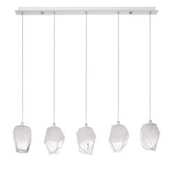 Lampadari Moderni-Selezionato da Mazzolaluce Lampadario moderno con pendenti in vetro per sala da pranzo