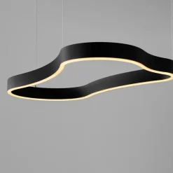 Lampadari Moderni-Selezionato da Mazzolaluce Lampadario moderno design originale colore nero led 3000k