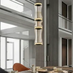 Lampadari Moderni-Selezionato da Mazzolaluce Lampadario moderno led tubolare nero vetro trasparente