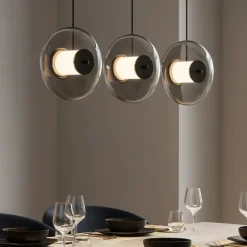 Lampadari Moderni-Selezionato da Mazzolaluce Lampadario moderno led 24w 3000k nero per soggiorno