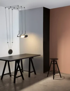 Lampadari Moderni-Selezionato da Mazzolaluce Lampadario moderno 3 luci led 3000k con decentramento