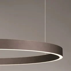 Lampadari Moderni-Selezionato da Mazzolaluce Lampadario moderno marrone caffe led 3000k per soggiorno