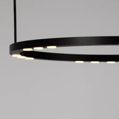 Lampadari Moderni-Selezionato da Mazzolaluce Lampadario moderno nero anello led 3000k per soggiorno