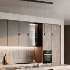 Lampadari Moderni-Selezionato da Mazzolaluce Lampadario moderno nero con pendenti per tavolo soggiorno