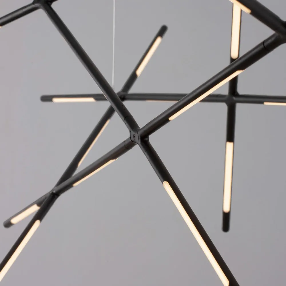 Lampadari Moderni-Selezionato da Mazzolaluce Lampadario moderno nero led 3000k dimmerabile con telecomando