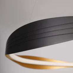 Lampadari Moderni-Selezionato da Mazzolaluce Lampadario moderno nero oro anello led 2700k-5000k con telecomando
