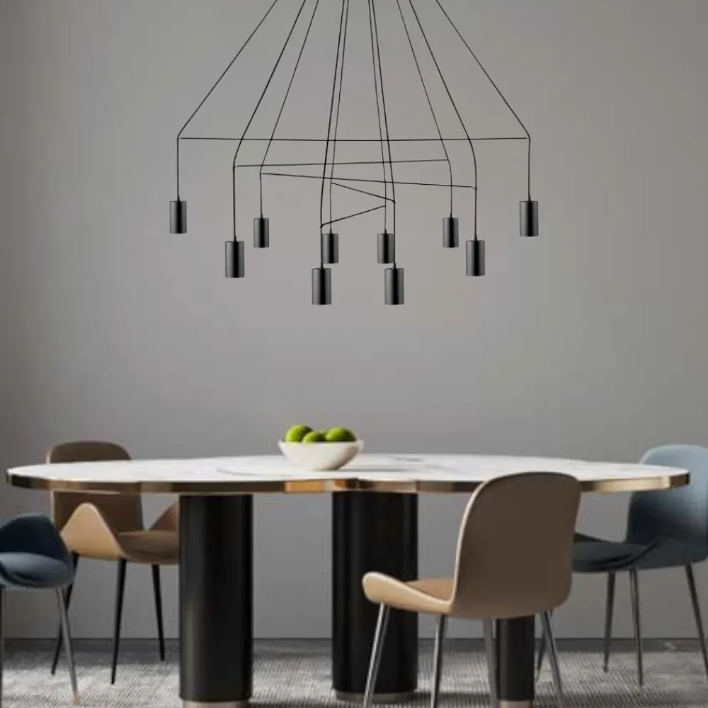 Lampadari Moderni-Selezionato da Mazzolaluce Lampadario moderno nero per salotto design particolare