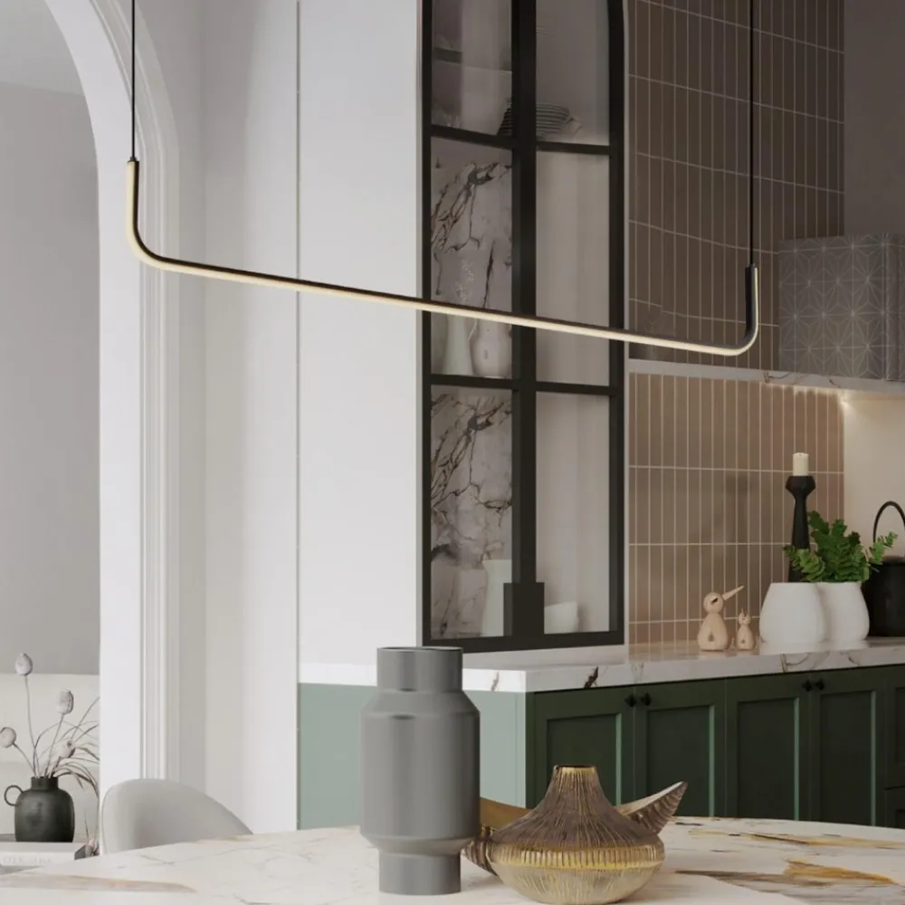 Lampadari Moderni-Selezionato da Mazzolaluce Lampadario moderno orizzontale nero per tavolo da pranzo