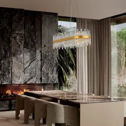 Lampadari Moderni-Selezionato da Mazzolaluce Lampadario moderno ovale finitura oro con cristalli