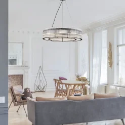 Lampadari Moderni-Selezionato da Mazzolaluce Lampadario moderno per salotto nero e vetro