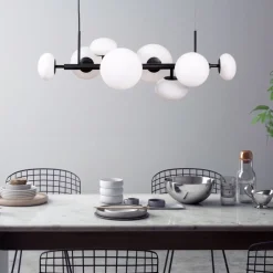Lampadari Moderni-Selezionato da Mazzolaluce Lampadario moderno per soggiorno nero sfere di vetro