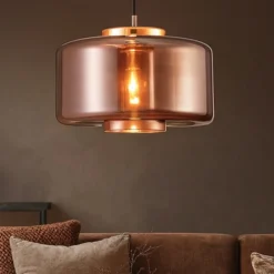 Lampadari Moderni-Selezionato da Mazzolaluce Lampadario moderno per soggiorno vetro rame