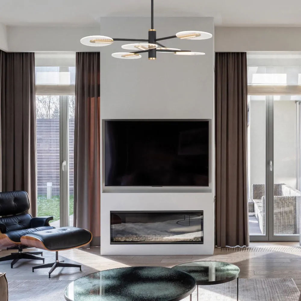 Lampadari Moderni-Selezionato da Mazzolaluce Lampadario moderno per tavolo da pranzo nero e oro led 3000k