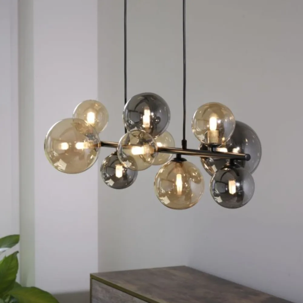 Lampadari Moderni-Selezionato da Mazzolaluce Lampadario moderno sfere di vetro fume ambra per soggiorno