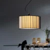 Lampadari Moderni-Selezionato da Mazzolaluce Lampadario moderno struttura nera paralume bianco