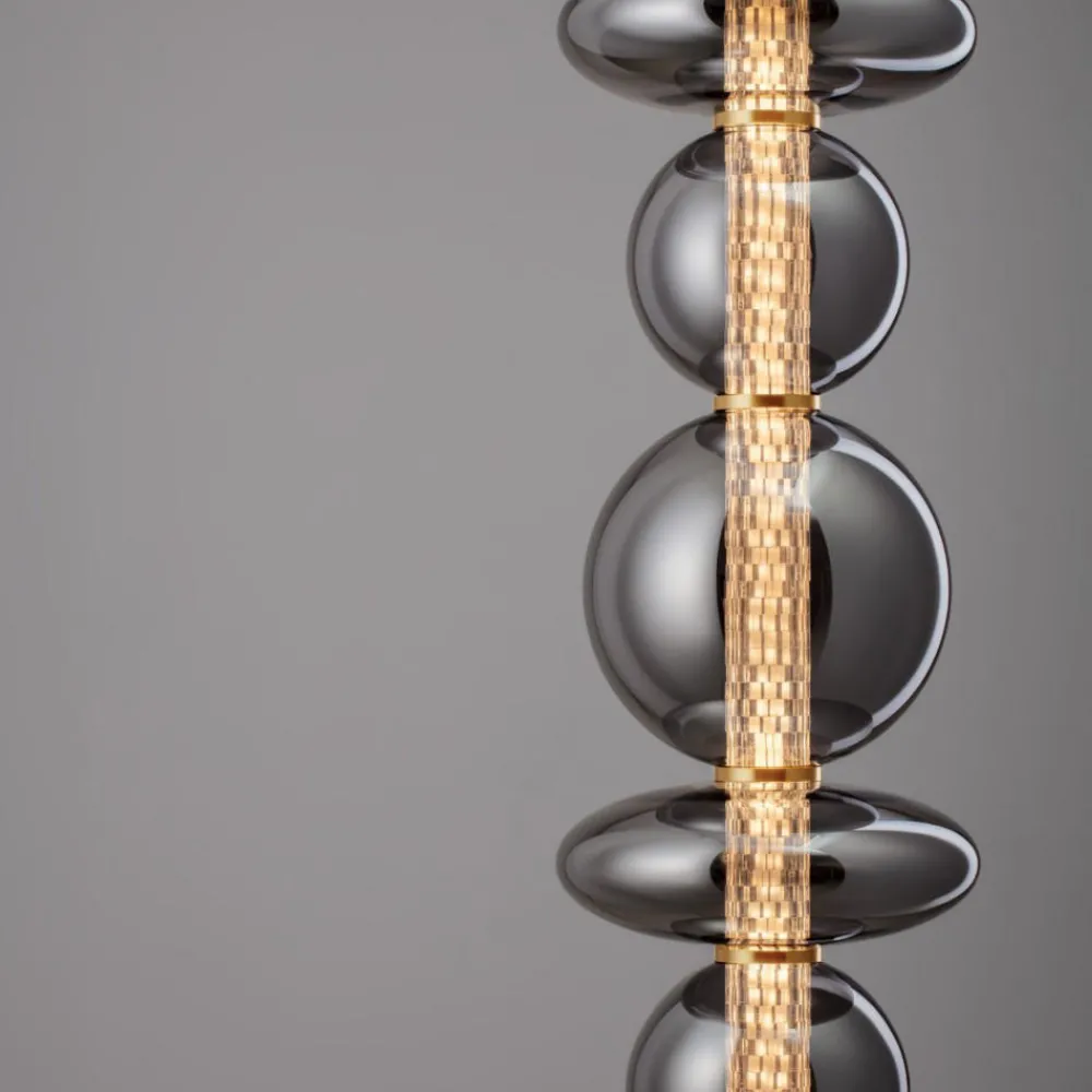 Lampadari Moderni-Selezionato da Mazzolaluce Lampadario moderno verticale oro sfere vetro led 3000k