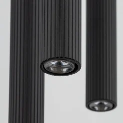 Lampadari Moderni-Selezionato da Mazzolaluce Lampadario nero con cilindri rigati pendenti a sospensione moderno per tavolo soggiorno