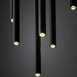 Lampadari Moderni-Selezionato da Mazzolaluce Lampadario nero con cilindri rigati pendenti a sospensione moderno per tavolo soggiorno