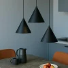 Lampadari Cucina-Selezionato da Mazzolaluce Lampadario nero 3 coni a per cucina moderna