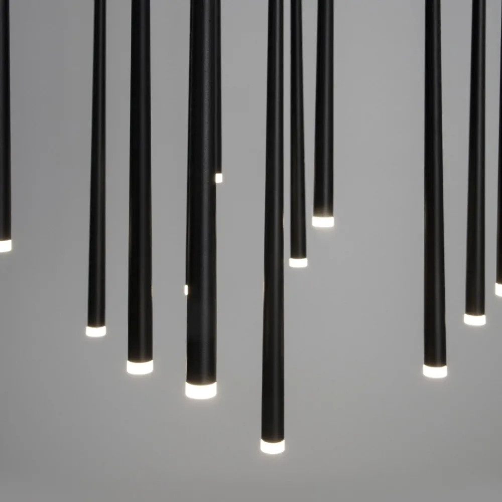 Lampadari Moderni-Selezionato da Mazzolaluce Lampadario nero design pendenti led per soggiorno moderno