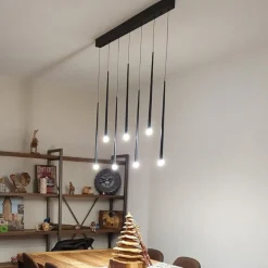 Lampadari Moderni-Selezionato da Mazzolaluce Lampadario nero moderna led 21w 3000k per sala soggiorno