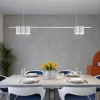 Lampadari Moderni-Selezionato da Mazzolaluce Lampadario orizzontale moderno bianco per soggiorno fp