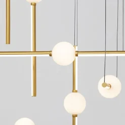 Lampadari Moderni-Selezionato da Mazzolaluce Lampadario oro nero 8 luci per salone moderno led 106w 3000k