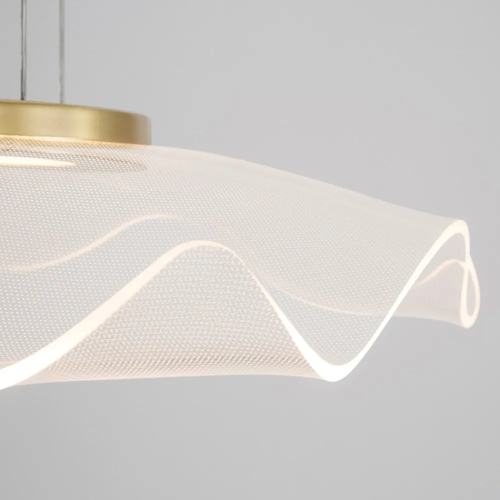 Lampadari Cucina-Selezionato da Mazzolaluce Lampadario oro per cucina moderna fazzoletto trasparente