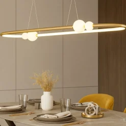 Lampadari Moderni-Selezionato da Mazzolaluce Lampadario ovale oro per soggiorno moderno