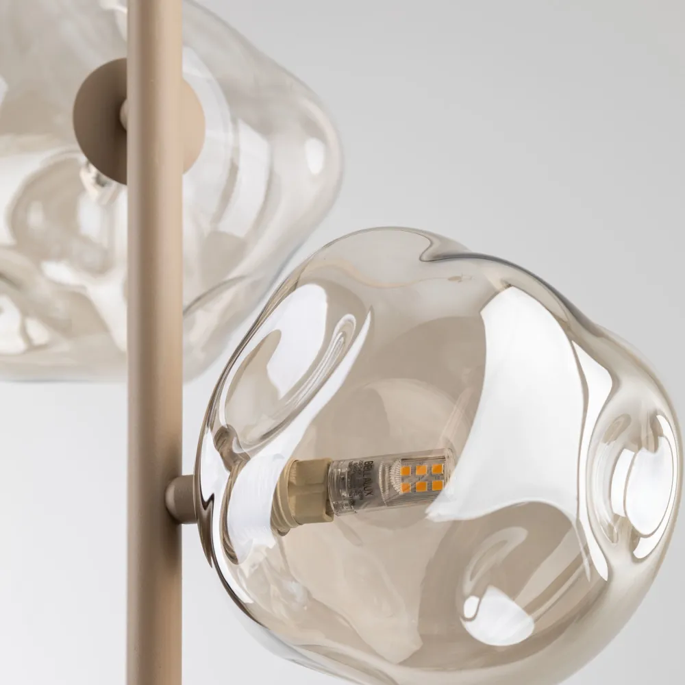 Lampadari Moderni-Selezionato da Mazzolaluce Lampadario per camera da letto verticale design moderno vetri cognac