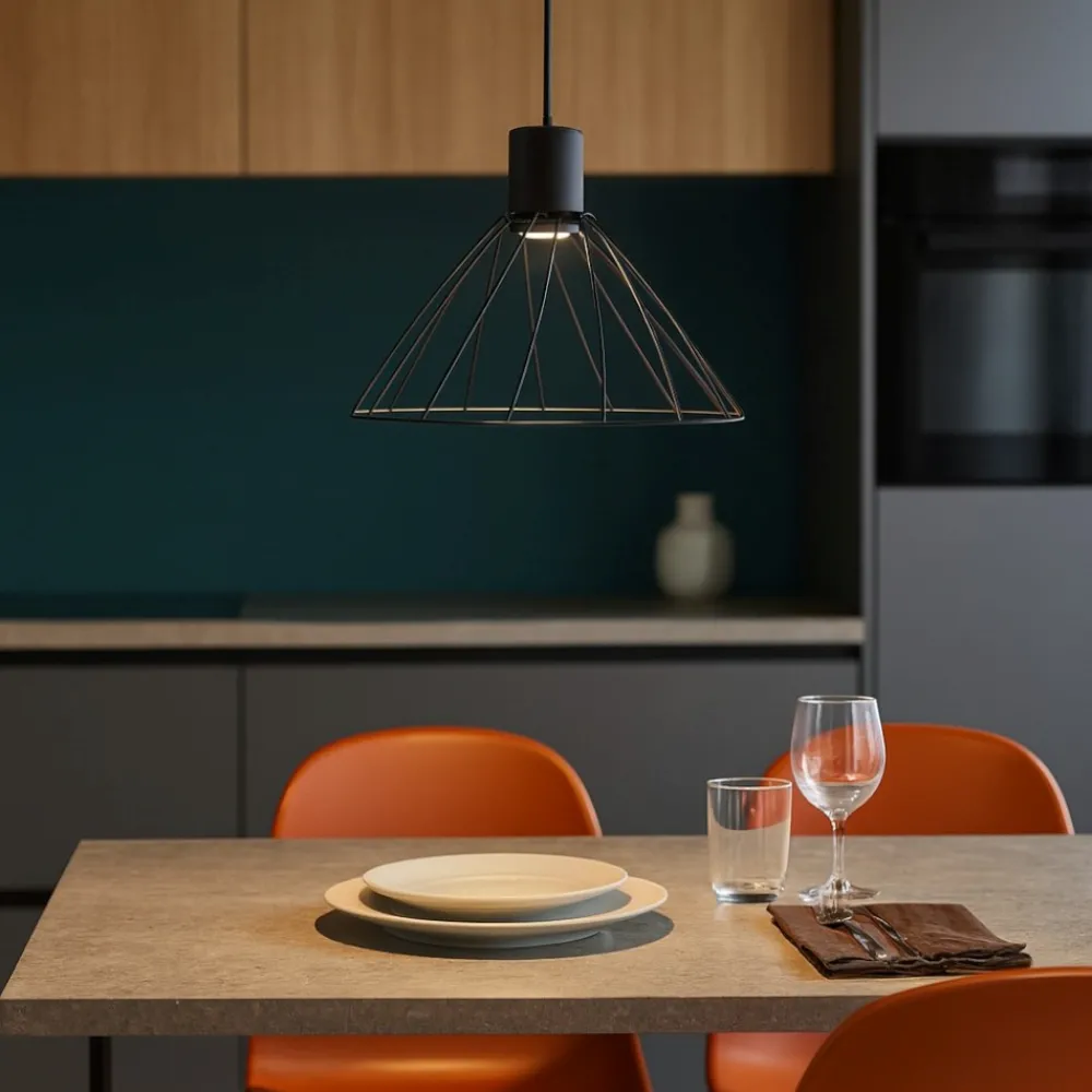 Lampadari Cucina-Selezionato da Mazzolaluce Lampadario per cucina a cono nero 29 cm diffusore a gabbia
