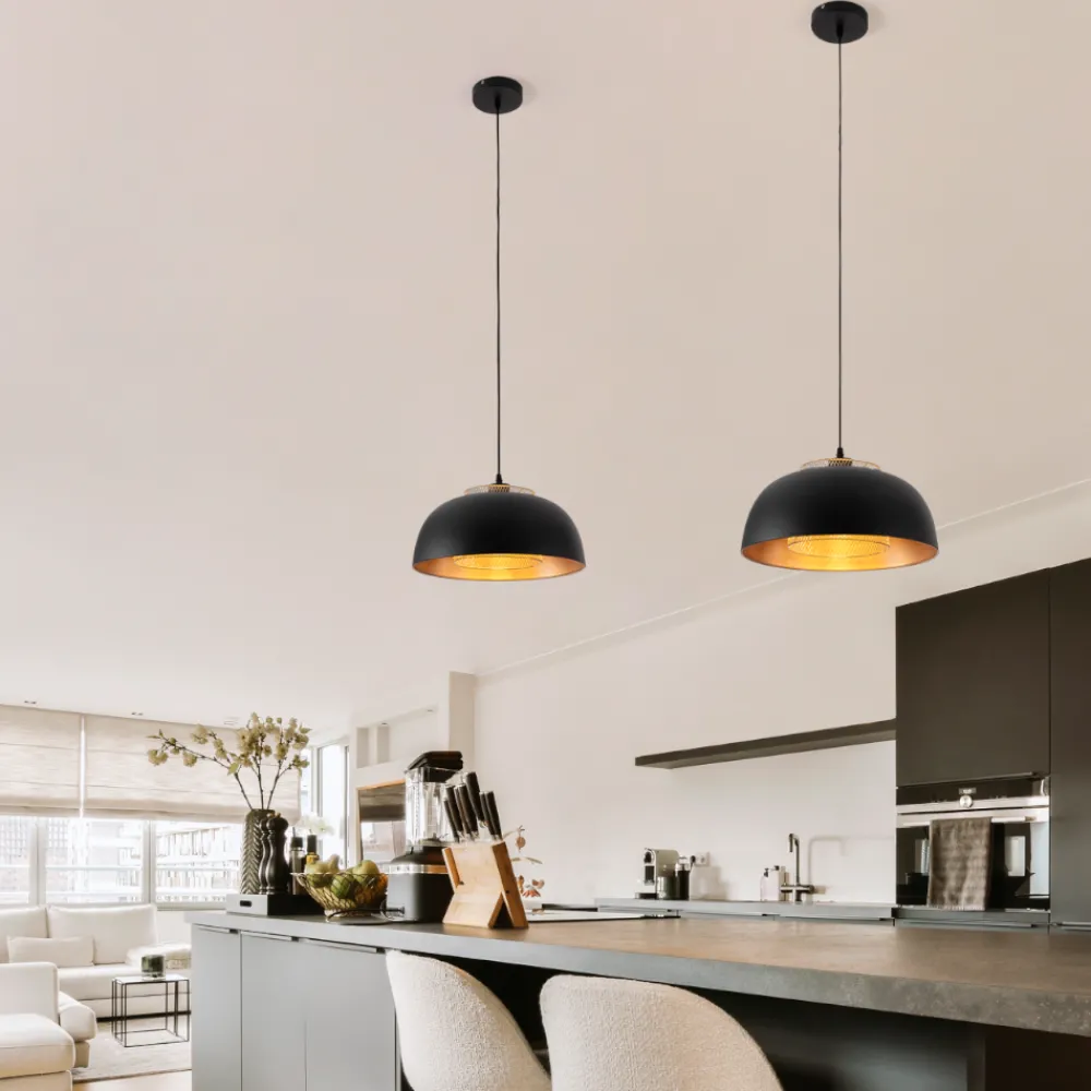 Lampadari Cucina-Selezionato da Mazzolaluce Lampadario per cucina cupola nero oro