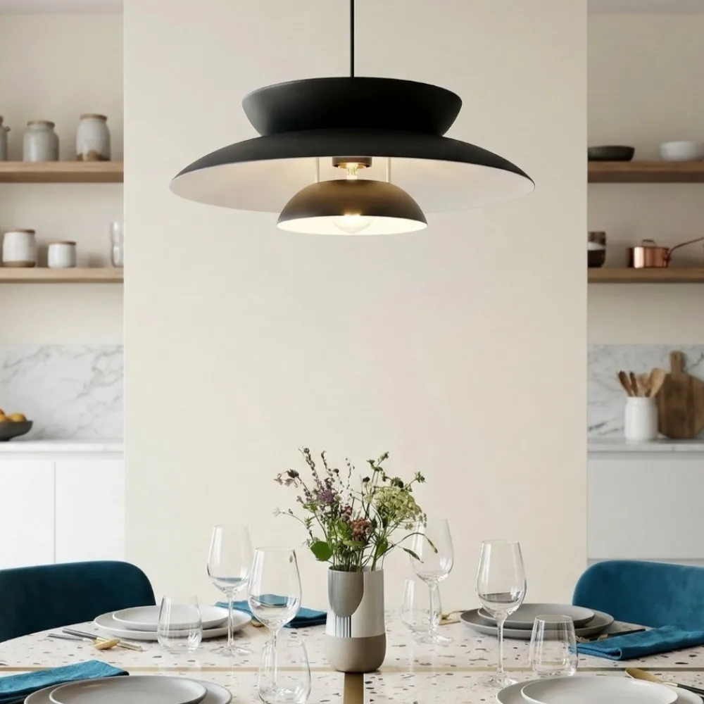 Lampadari Cucina-Selezionato da Mazzolaluce Lampadario per cucina di metallo nero design moderno