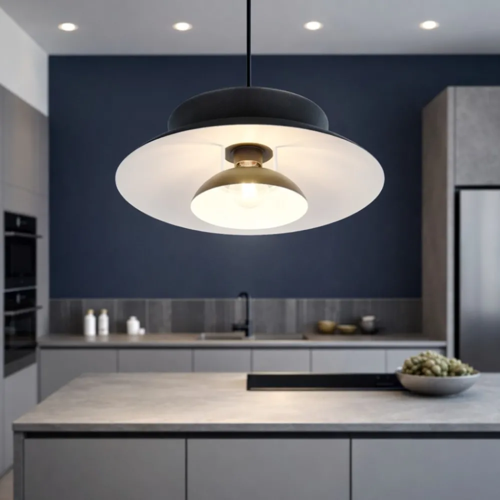 Lampadari Cucina-Selezionato da Mazzolaluce Lampadario per cucina di metallo nero design moderno