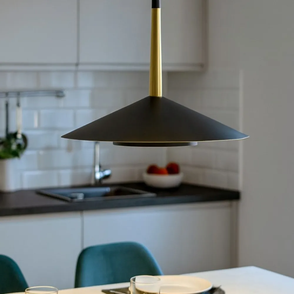 Lampadari Cucina-Selezionato da Mazzolaluce Lampadario per cucina led 8w 3000k nero oro