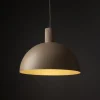 Lampadari Cucina-Selezionato da Mazzolaluce Lampadario per cucina legno cupola metallo sabbia