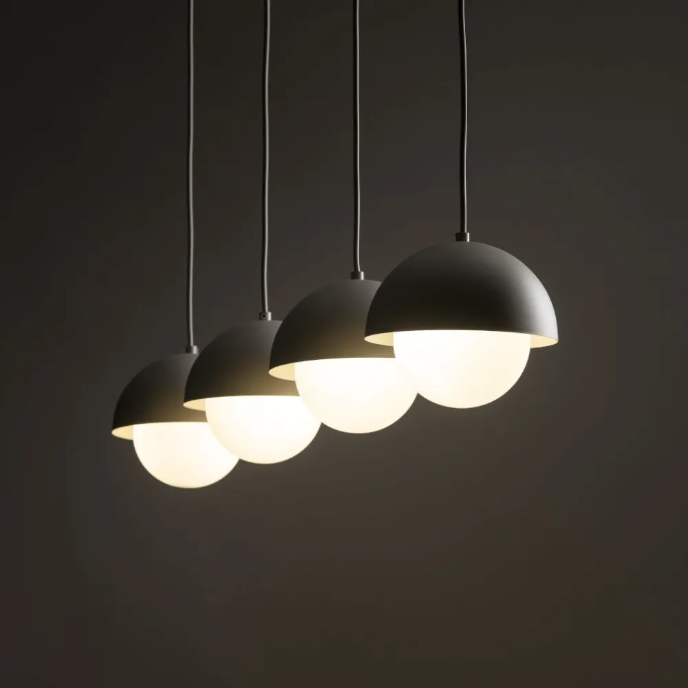 Lampadari Cucina-Selezionato da Mazzolaluce Lampadario per cucina moderna 4 luci pendenti beige a cupola