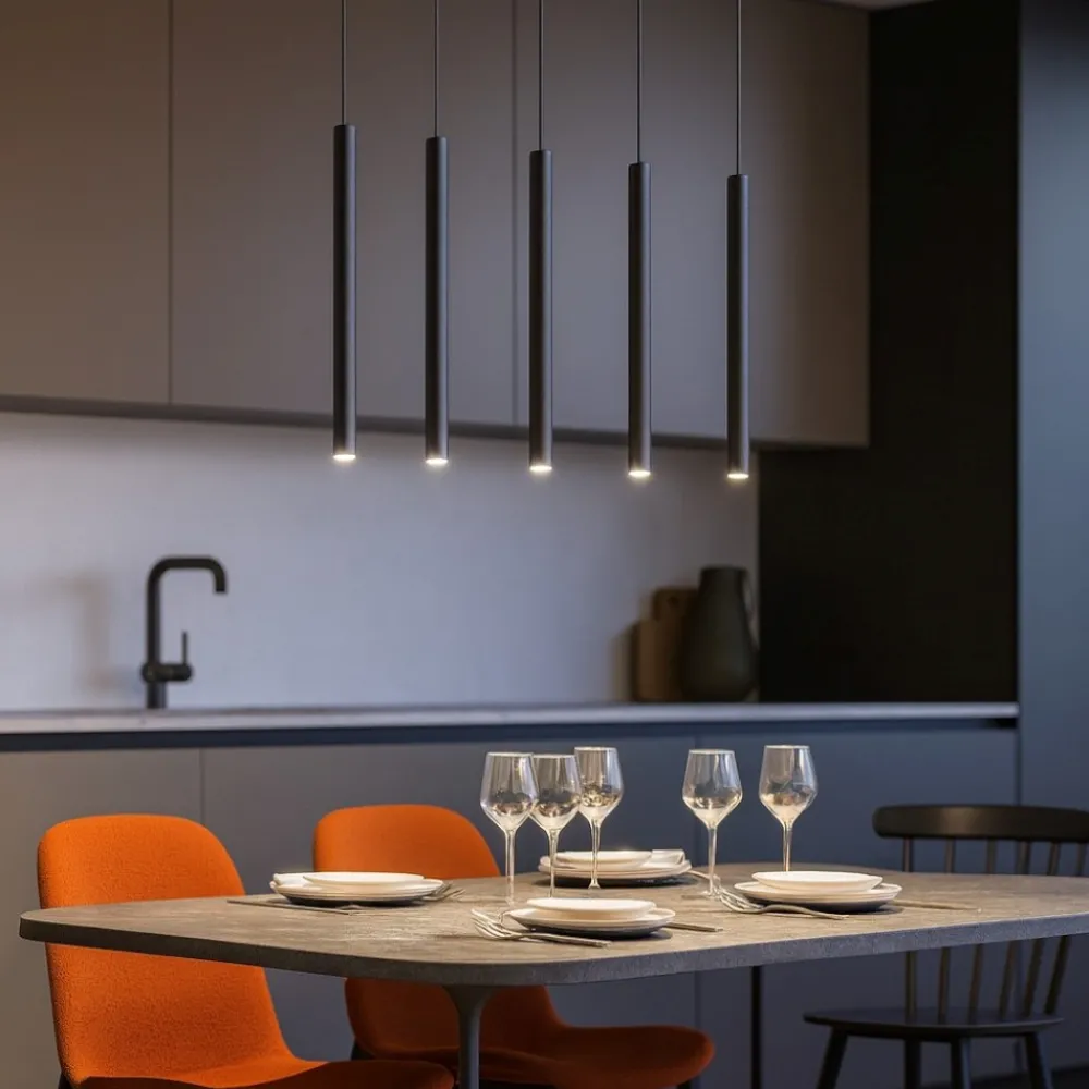 Lampadari Cucina-Selezionato da Mazzolaluce Lampadario per cucina moderna cilindri nero