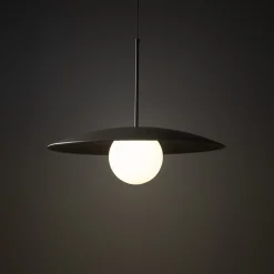 Lampadari Cucina-Selezionato da Mazzolaluce Lampadario per cucina moderna marrone 65 cm piatto di metallo sfera in vetro