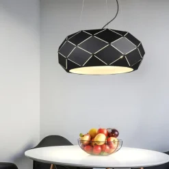 Lampadari Cucina-Selezionato da Mazzolaluce Lampadario per cucina moderna nero design rombi