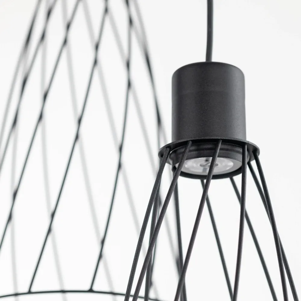Lampadari Cucina-Selezionato da Mazzolaluce Lampadario per cucina nero tre elementi diffusori a gabbia