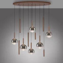 Lampadari Moderni-Selezionato da Mazzolaluce Lampadario per grande soggiorno moderno con pendenti